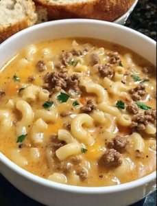 One Pot Macaroni Cheeseburger Soup