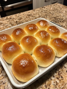 Texas Roadhouse Copycat Dinner Rolls!