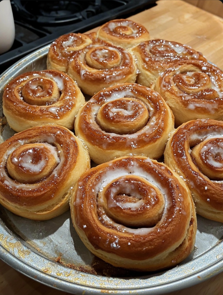 Cinnamon rolls