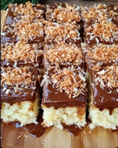 Easy Coconut Cake Recipe! Soft and Moist! 🍰🥥