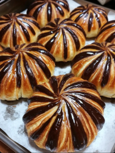 Brownie croissants