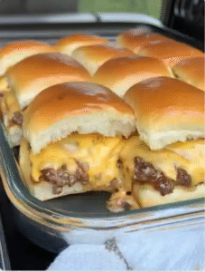 Super cheesy cheeseburger sliders with Hawaiian rolls!