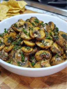 Secret Sauteed Garlic Mushroom with Crispy Kale and Homemade Chips