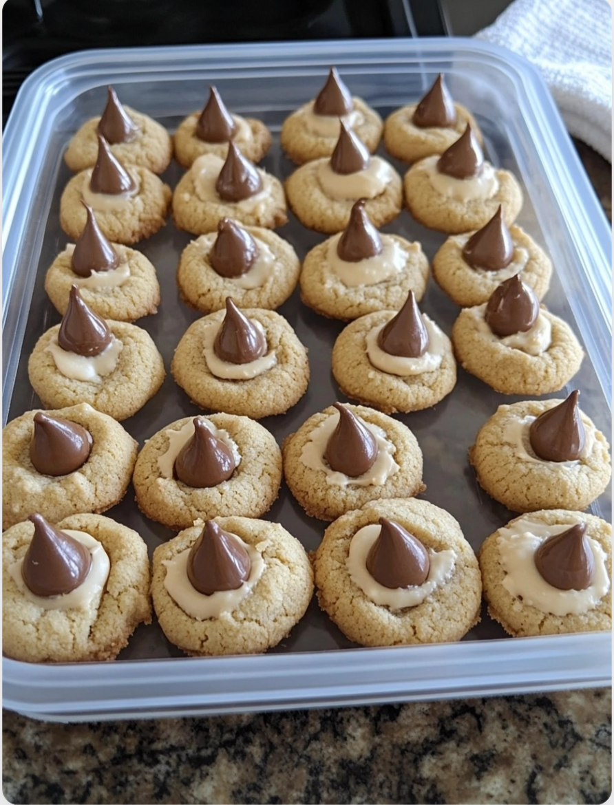 Easy Hershey Kiss S'mores Cookies