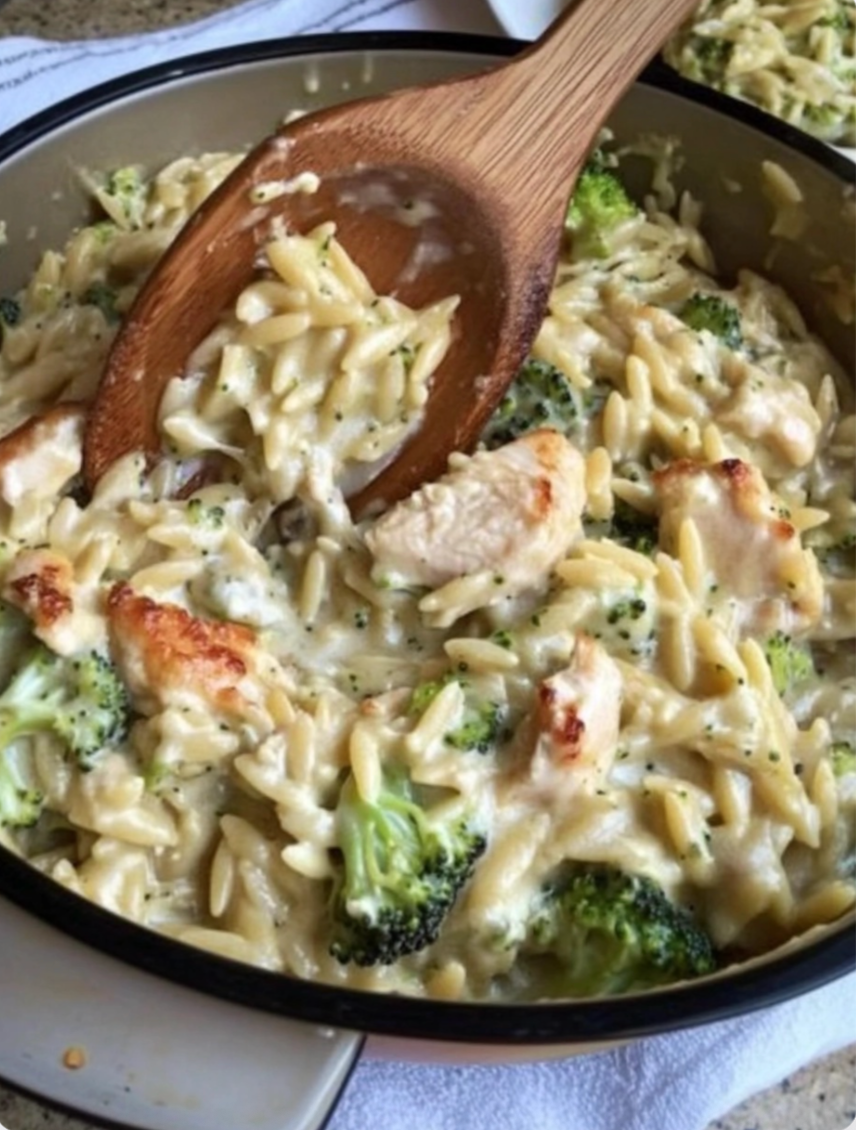 Dinner! Creamy cheesy orzo with chicken and broccoli