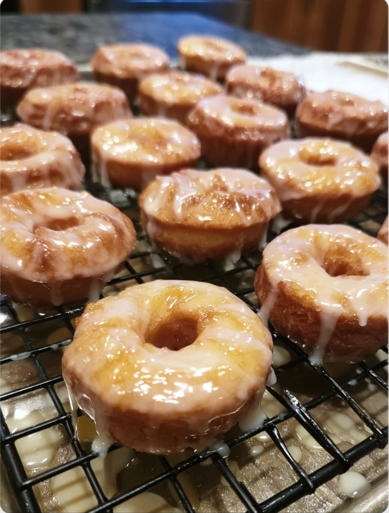 Old-Fashioned Cake Donuts
