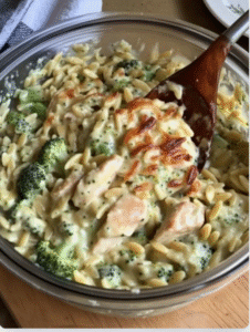 Dinner! Creamy cheesy orzo with chicken and broccoli