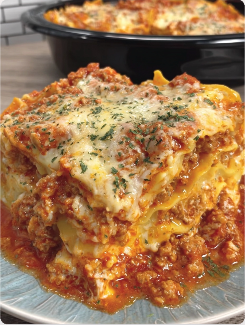The Best Crockpot Lasagna