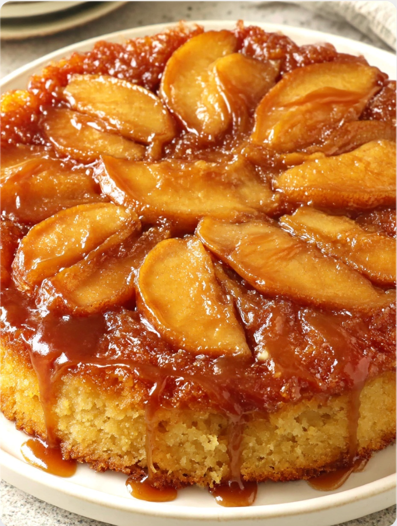 Caramel Apple Upside Down Cake