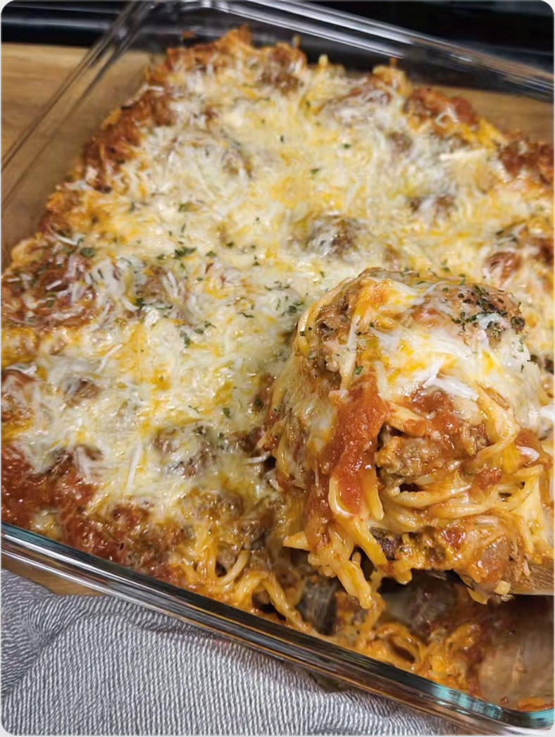 Million Dollar Spaghetti Casserole..