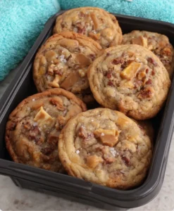 Butterfinger Caramel Crunch Cookies