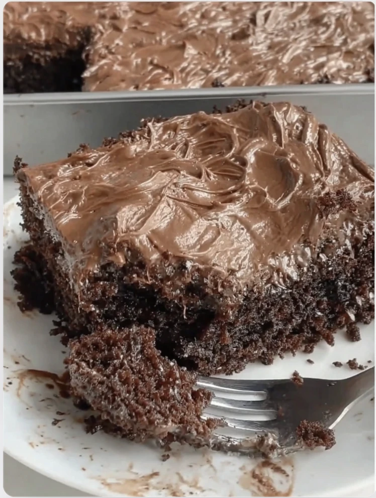 Chocolate Cake Traybake