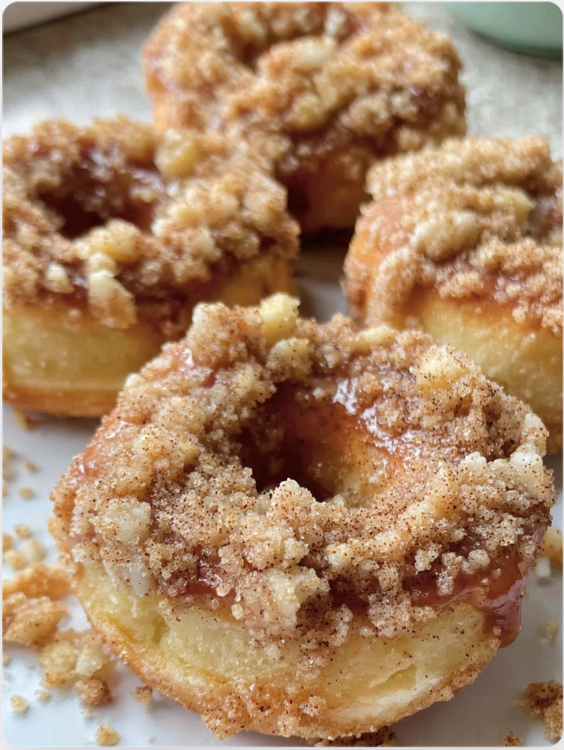 Easy Baked Apple Crumb Donuts