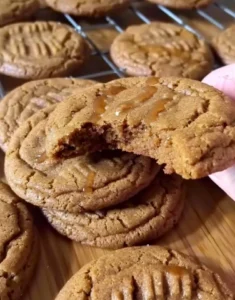 🍪🍁A batch of  Chewy Brown Butter Maple Pumpkin Cookies ✨