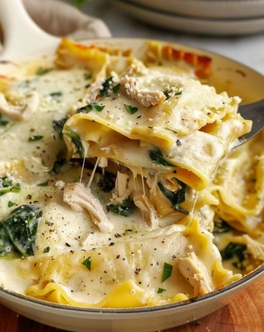 Creamy Slow Cooker White Lasagna