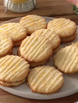 Buttery Classic Shortbread Cookies