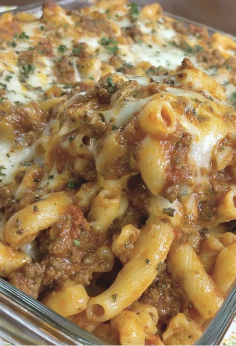 Cheesy Homemade Beefaroni Bake