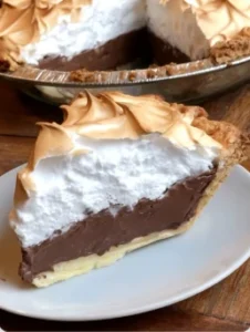 🥧🍫 Classic & Silky Old-Fashioned Chocolate Pie with Golden Meringue