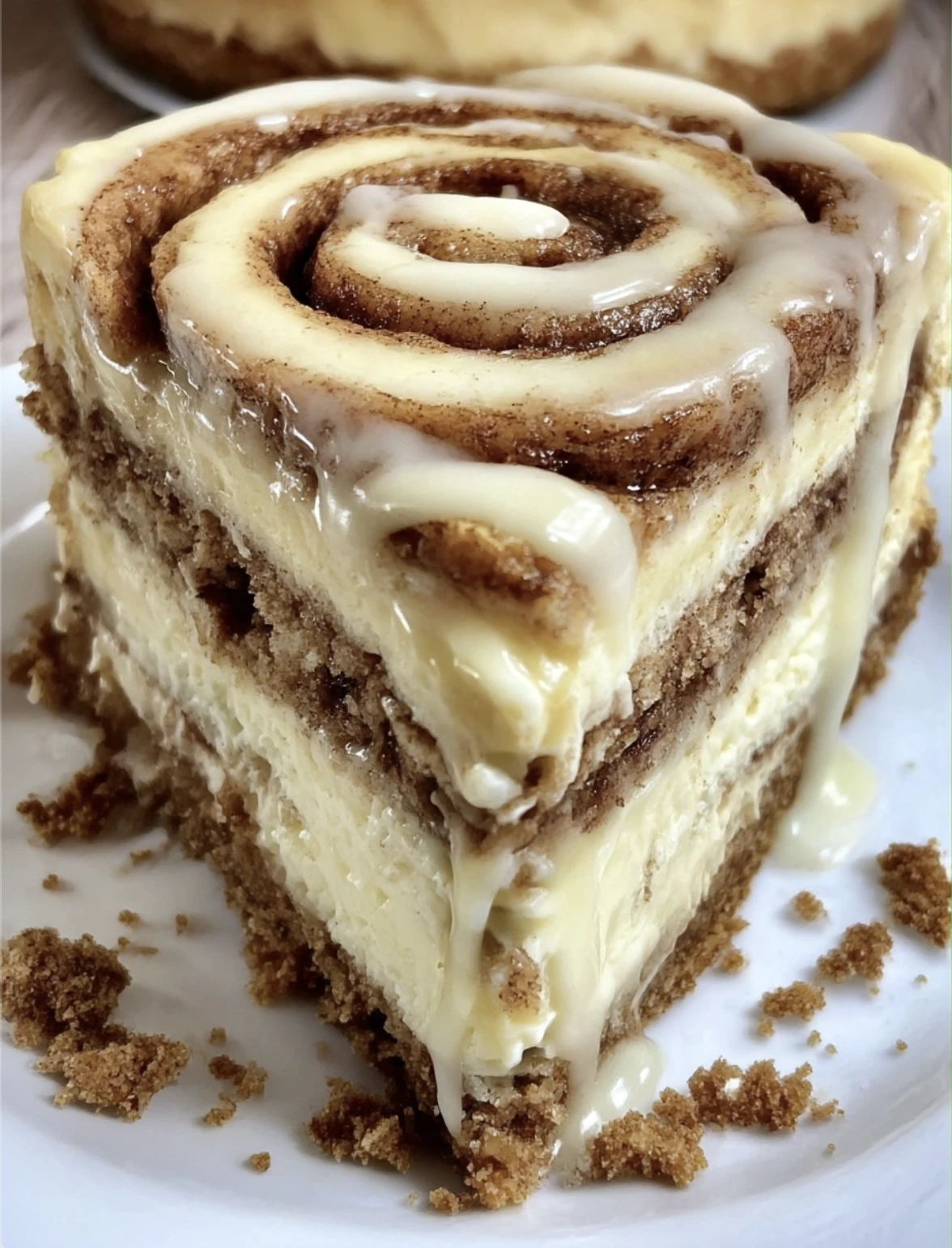 Rich & Gooey Cinnamon Roll Cheesecake