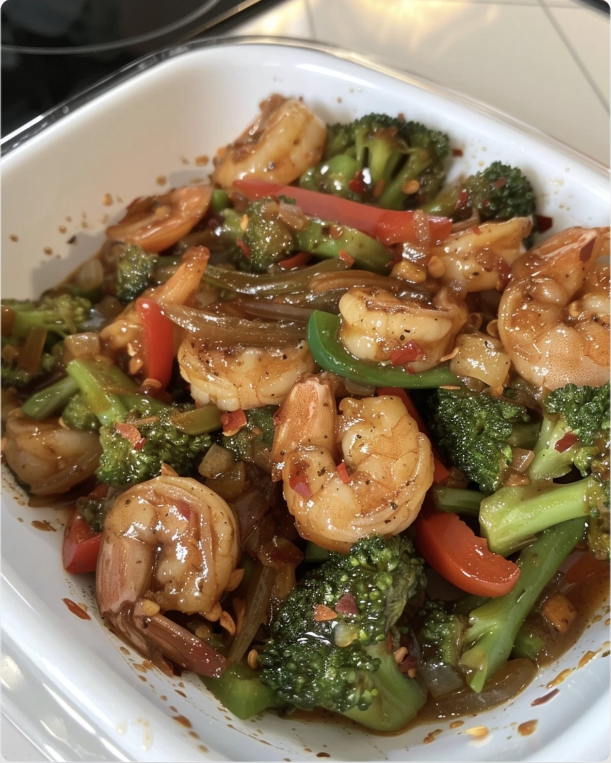 Spicy Honeygarlic Shrimp Broccoli Stirfry