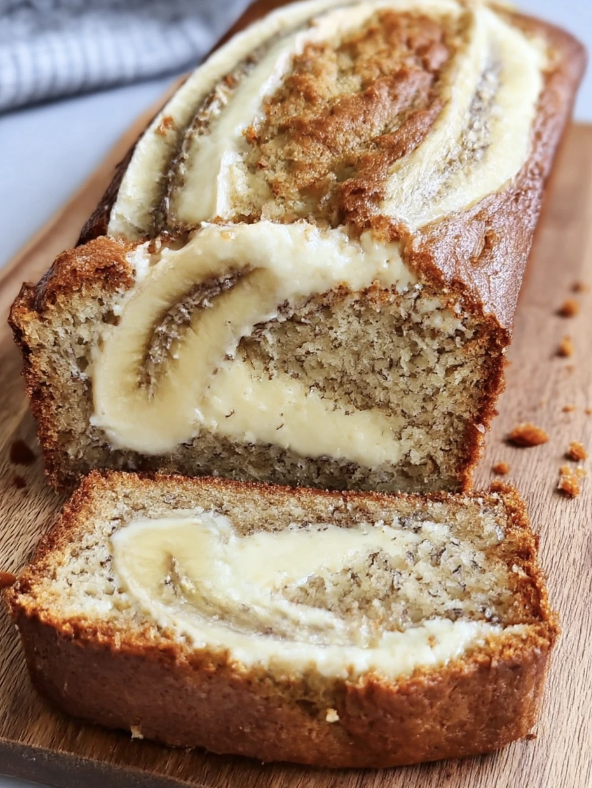 Ultimate Creamy Banana Bread Delight