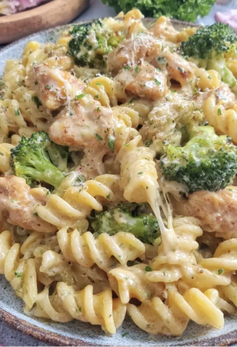 Ultimate Creamy Chicken Penne Broccoli Red Peppers