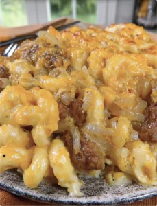 Ultimate Mac and Cheese Meatloaf Delight