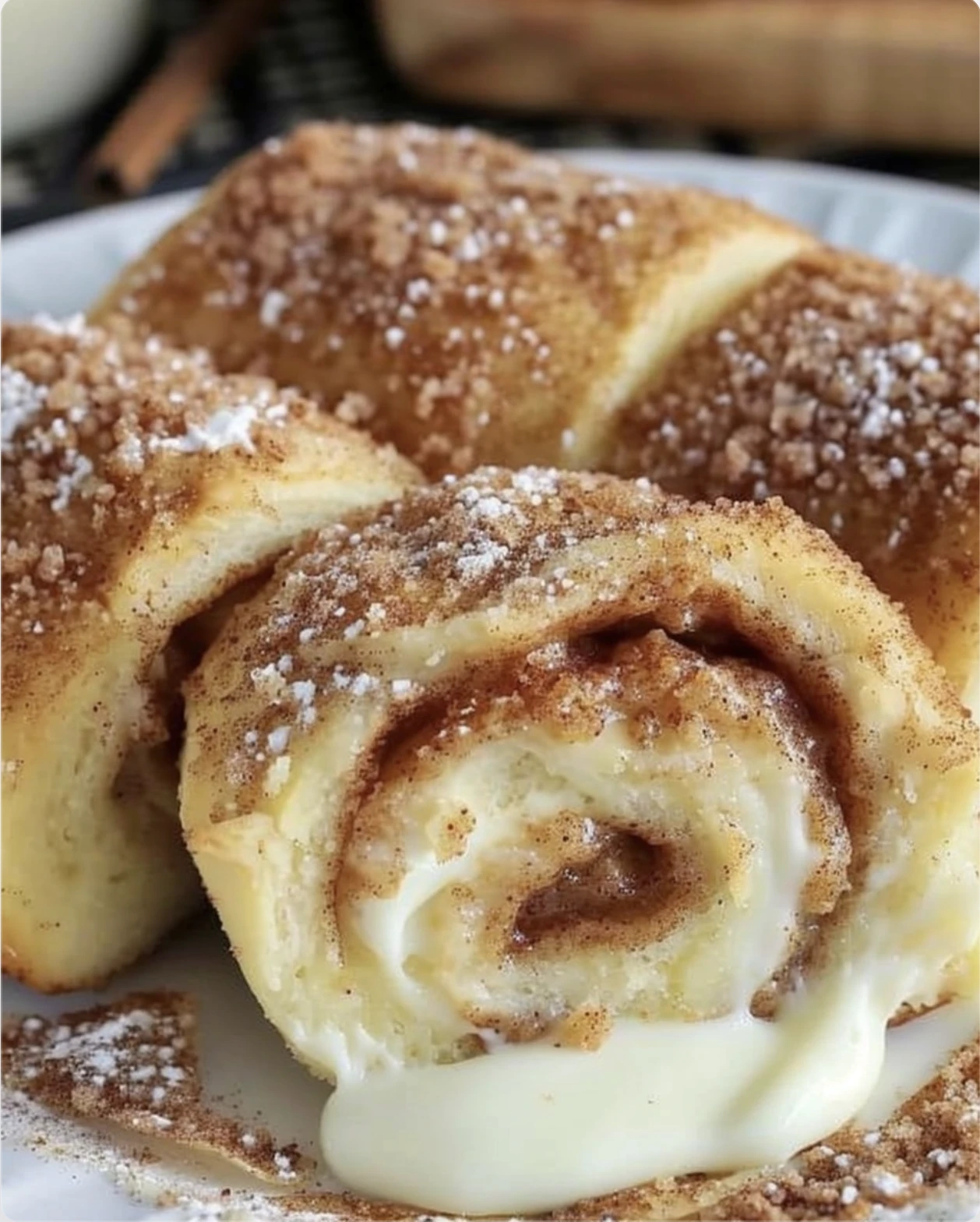 Warm Cinnamon Cream Cheese Rolls