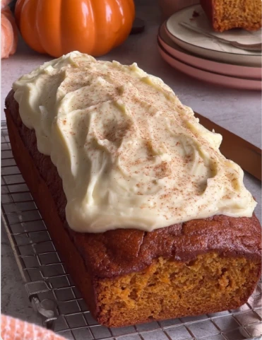 Yummy Fall Pumpkin Cake