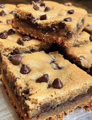 Yummy Lazy Chocolate Chip Cookie Bars