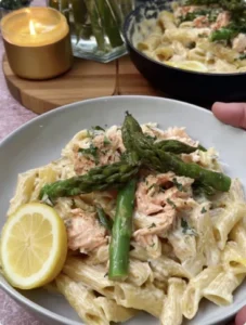 🍋🐟🧀🍝 Yummy & Easy Mozzarella Salmon Penne with Asparagus & Lemon Cream