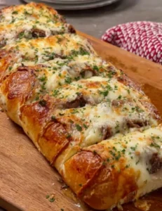 🧀🥩🔥 Yummy & Easy Mozzarella Cheesesteak Stromboli