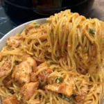 🍯🔥🍗🍝 Yummy & Easy One-Pot Spicy Honey Garlic Chicken Pasta