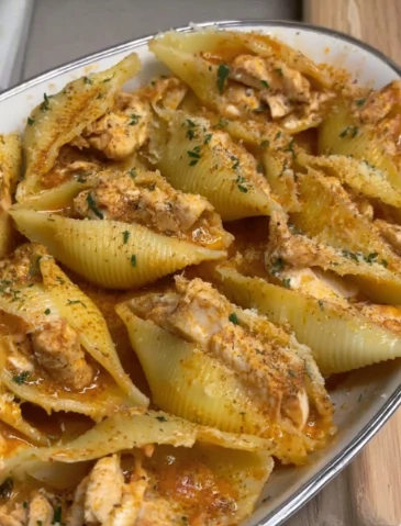 Yummy Stuffed Shells Chicken Garlic Butter