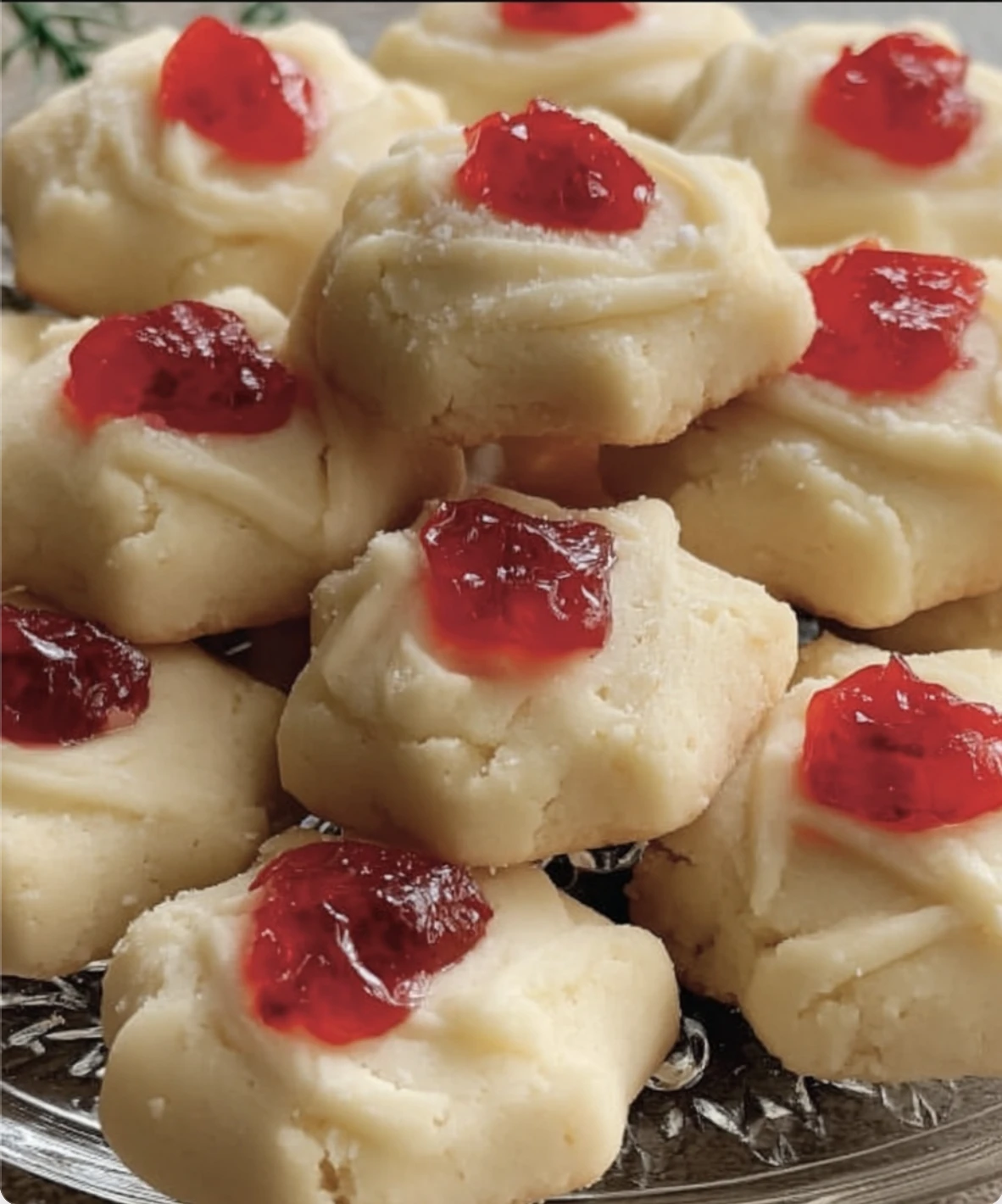 CHRISTMAS SHORTBREAD COOKIES