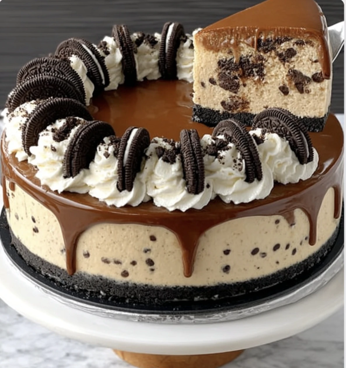 Oreo Cheesecake (Creamy & No Bake)