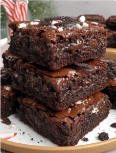 Oreo Hot Cocoa Brownie Treats for Christmas