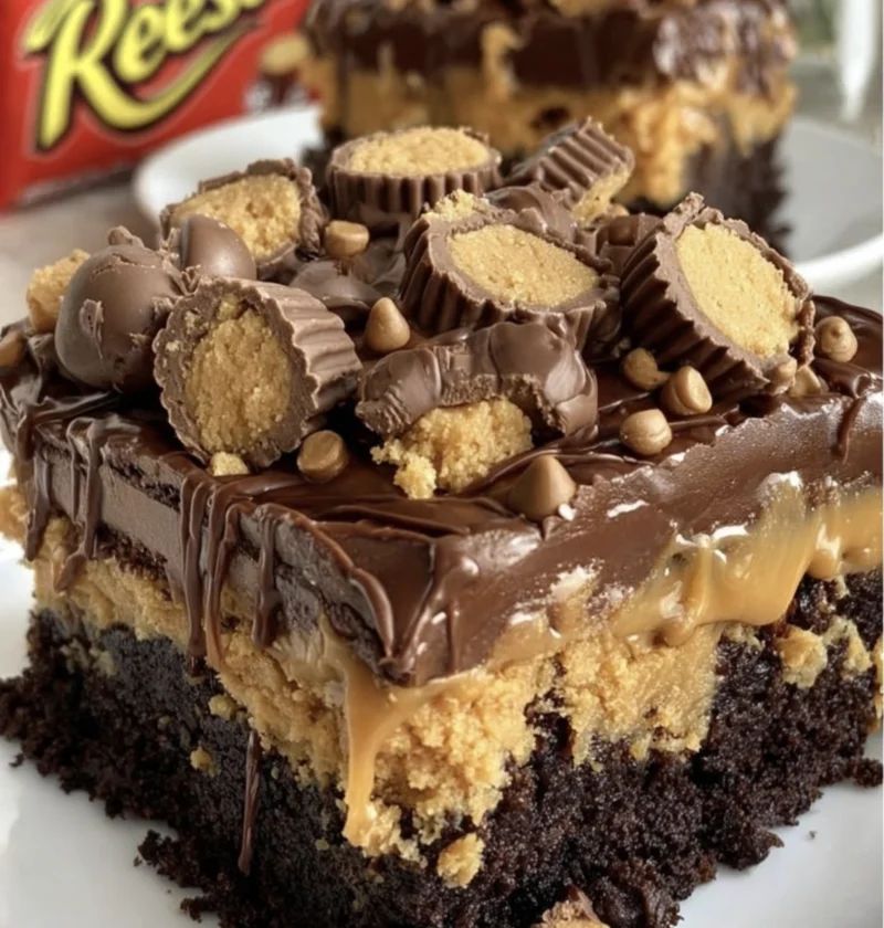 Viral Reeses Peanut Butter Earthquake Cake