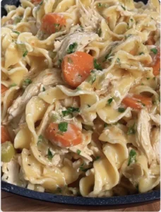 Almost one pan creamy chicken and noodles