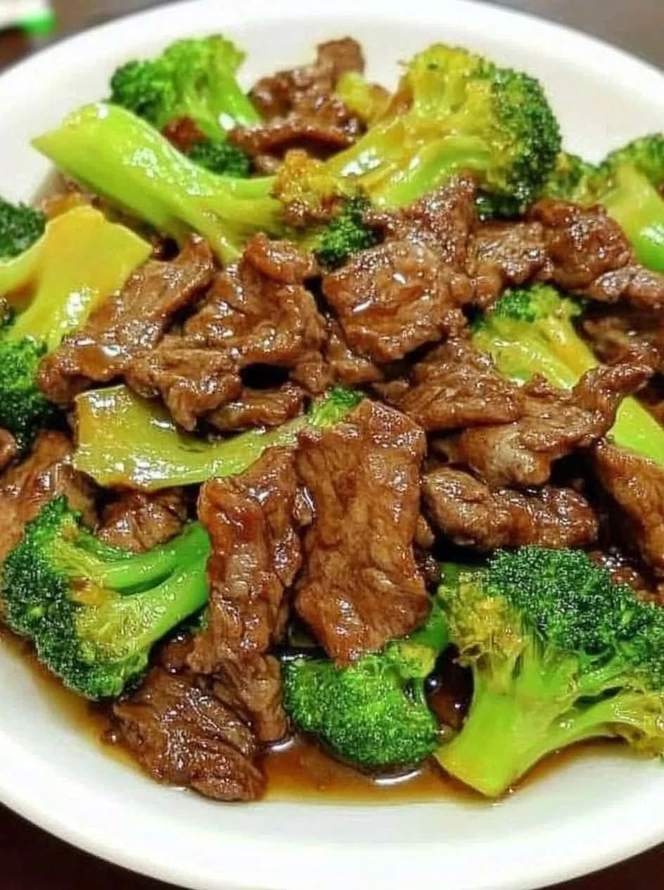 Classic Savory Garlic Beef and Tender Broccoli Stir-Fry