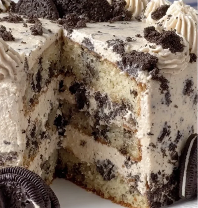 Cookies & Cream Cake