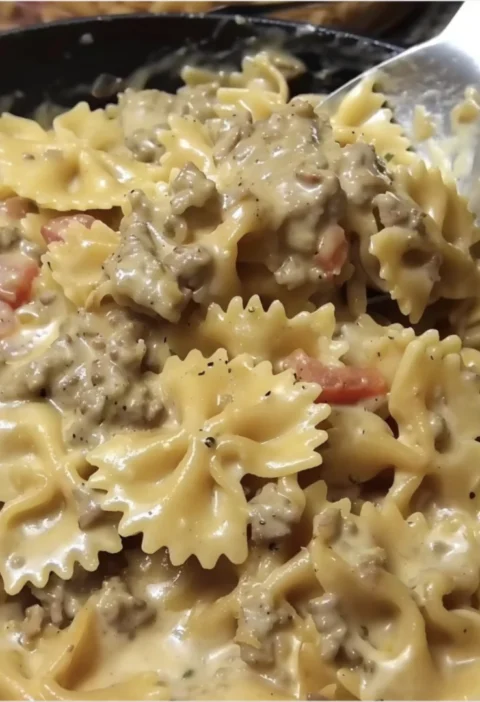 creamy cheesy beef bowtie pasta