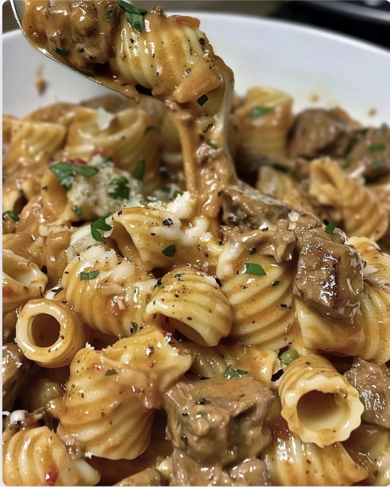 Creamy Garlic Beef Pasta