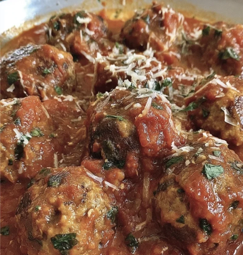 Easy Italian-Style Garlic Parmesan Meatballs
