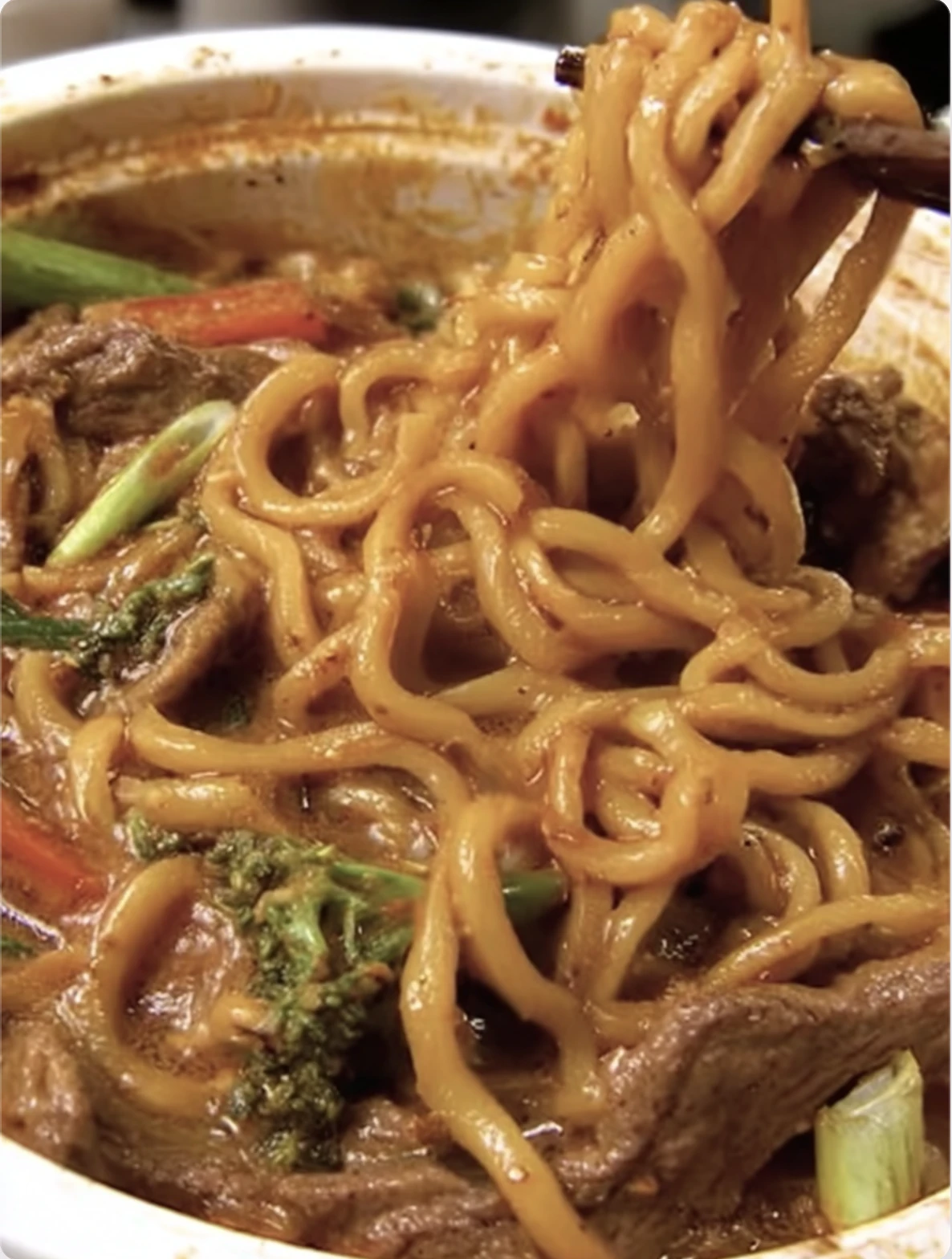 Sticky Beef Noodles