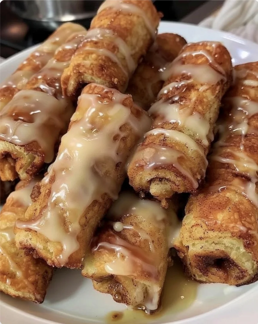 Cinnamon Roll French Toast Roll-Ups