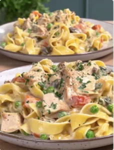 Cozy Chicken Pot Pie Pasta