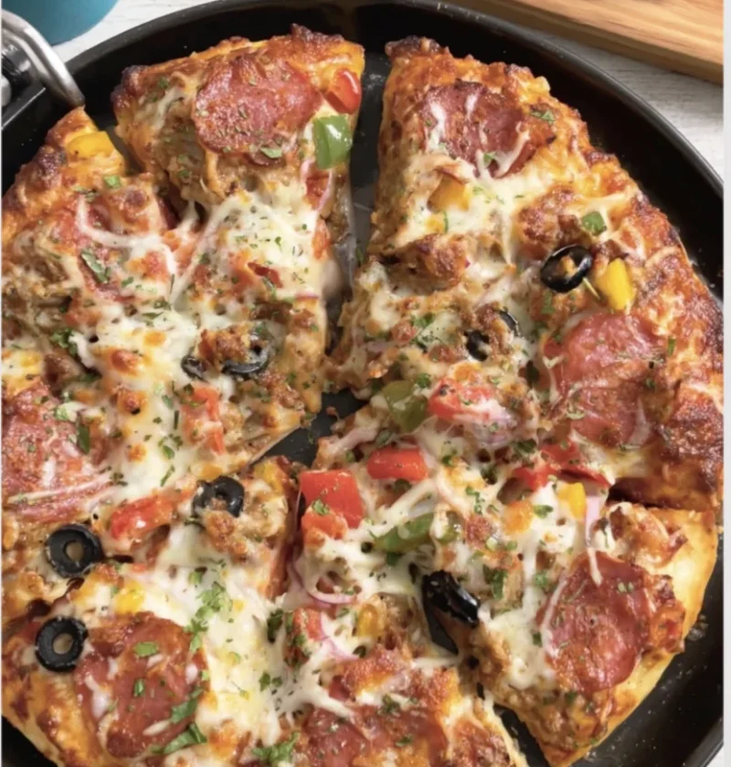 Easy & Budget-Friendly Homemade Pizza