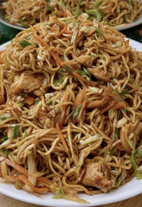 Easy Chicken Lo Mein Recipe