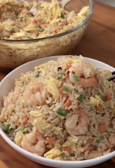 easy egg fried rice with shrimp